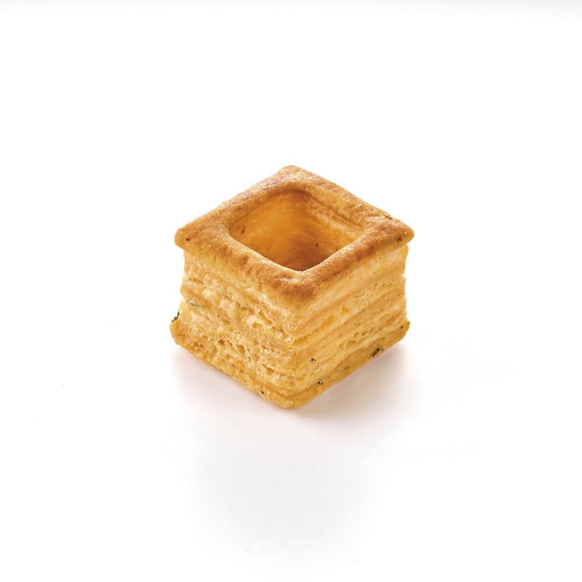 96 Puff Pastry Mini Square Tomato & Provencal Herbs 3.2cm