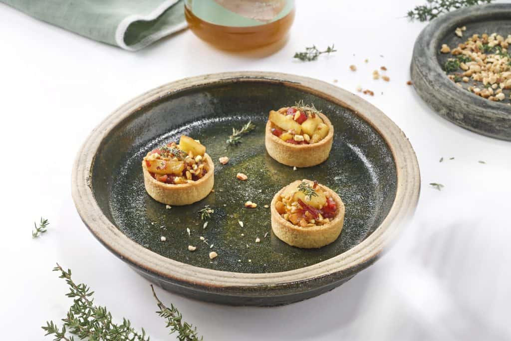 96 Assorted Mini Trendy Shortcrust Tartlets Neutral Rnd/Sq
