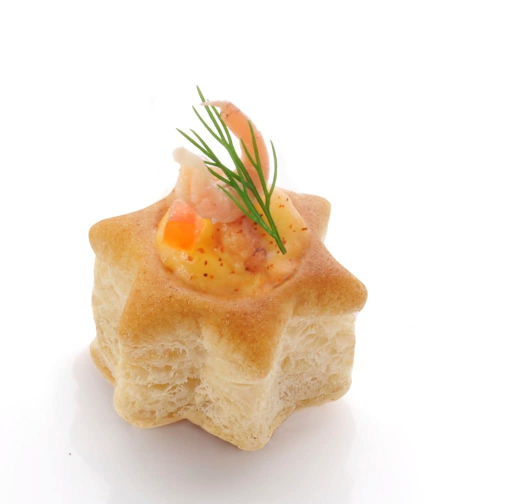 480 Mini Puff Pastry Shells Star 2.9cm