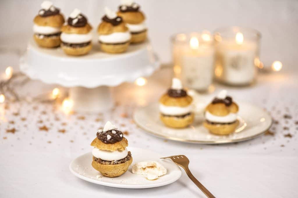 250 Profiteroles Choux Pastry Frozen 4cm