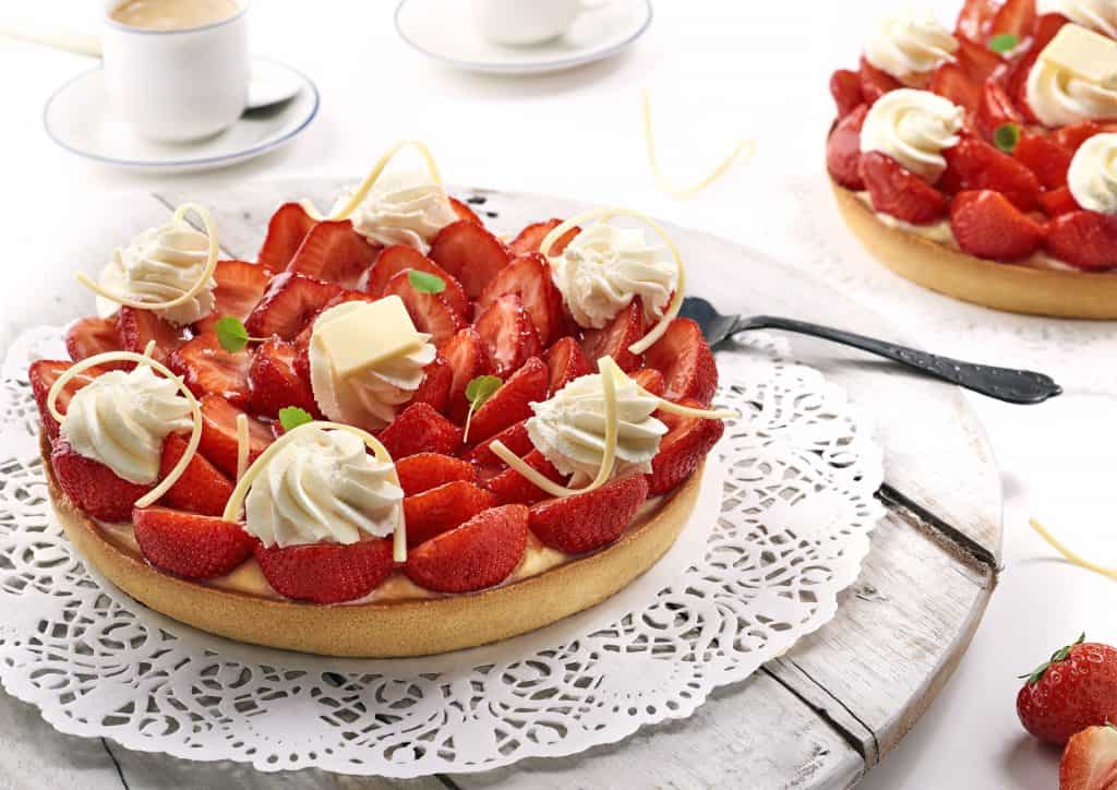 12 Shortcrust Tarts Straight Sided Butter 18cm