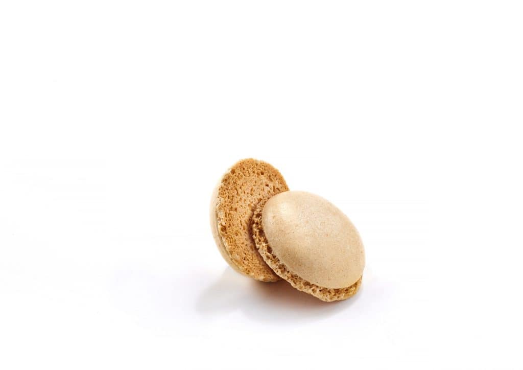 180 Macaron Shells Neutral Ø3.5cm