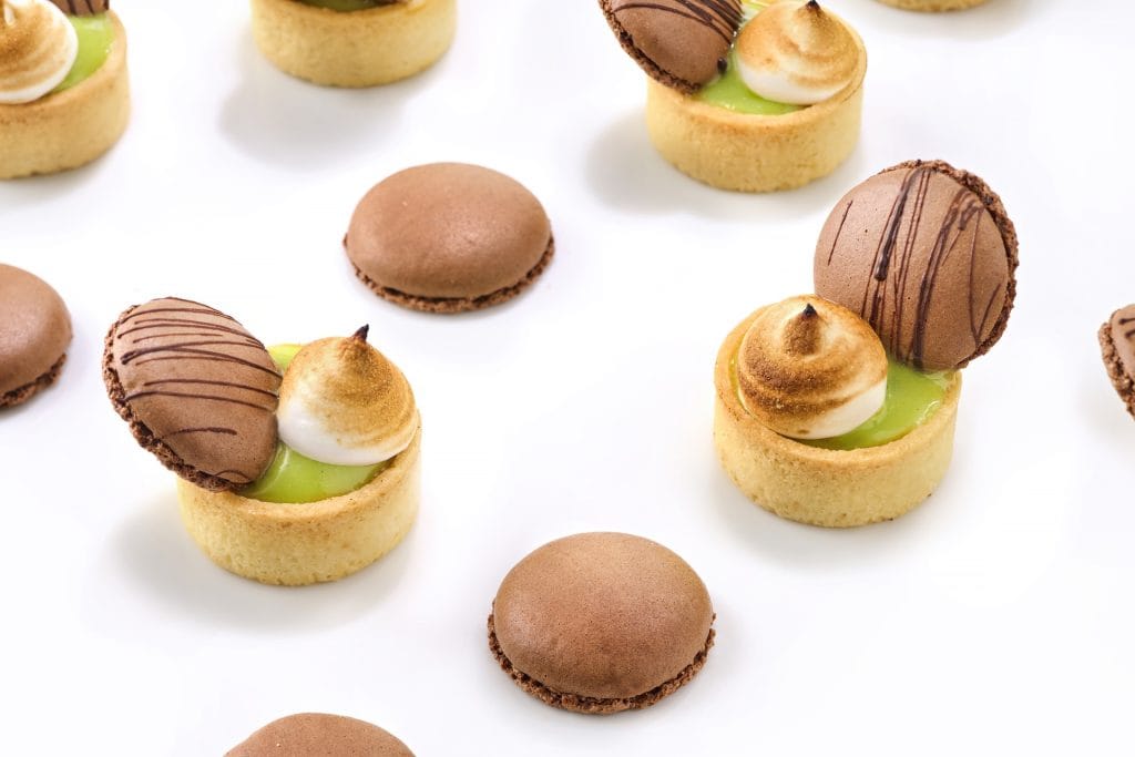 180 Macaron Shells Chocolate Ø3.5cm